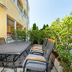 דירה 1 Bedroom Awesome In